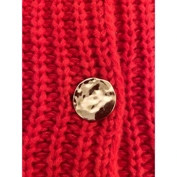 Red Chunky Knit Button Front V-Neck Sweater Vest Hammered Gold Buttons Size L - Picture 5 of 10